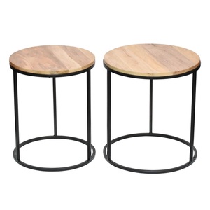 Juego de mesa cuadrada de hierro moderna de 2 uds con embalaje anidado superior de madera y acabado de recubrimiento de polvo negro inferior - Product Image 3