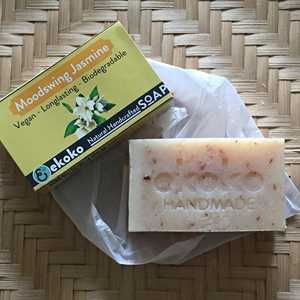 สบู่มะลิธรรมชาติกลิ่นหอมอ่อนโยนจากดอกมะลิผลิตจากเวียดนาม - Product Image 4