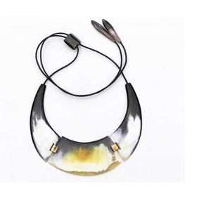 Disco de cuerno de búfalo negro Disco de concha blanca y collar de cuerno de búfalo natural blanco Producto indio hecho a mano - Product Image 3