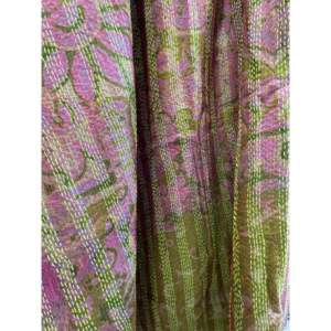 Pañuelo de Seda Vintage con Rayas Ombré, Estilo Retro Elegante con Diversos Patrones a Rayas, 85x210cm, Bordes Deshilachados - Product Image 2