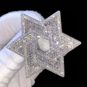 Pendentif étoile de David serti de diamants Moissanite, fabriqué en argent 925, pendentif religieux de luxe Hip Hop, cadeau pour homme - Product Image 1