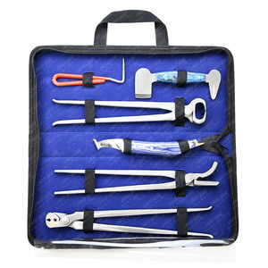 Kit d'outils de maréchal-ferrant de vente chaude boîtier noir couteau à sabot lame Sharpe poignée facile longue 13 "pince à sabot en crocodile coupe-pince - Product Image 1