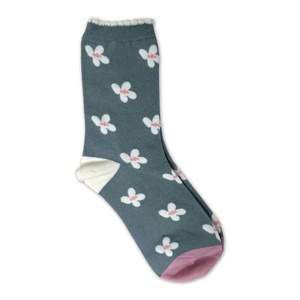 Calcetines de algodón para mujer con diseño floral Material transpirable suave Logotipo personalizado Desechable para uso diario y regalos - Product Image 2