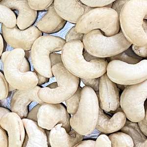 Best Rate <b>Nuts</b> Cashew Vietnam W320 Cashew <b>Nuts</b> Cashew <b>Nuts</b> W320 Wholesale Exported To Asian, Middle East, Dubai - Product Image 1