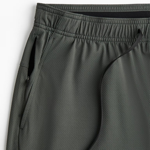 กางเกงขาสั้นผู้ชายผ้าสแปนเด็กซ์ผ้าไนลอนสำหรับวิ่งเล่นกีฬามีเชือกผูกลูกไม้สีพื้นทรงหลวมสไตล์ฮิปฮอปกลางเอว - Product Image 2