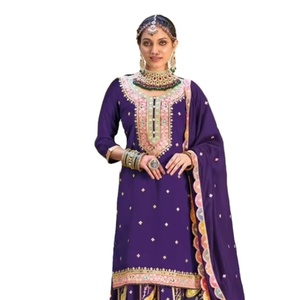 Robe de mariée traditionnelle Hevey Chi-non avec broderie devant et dos des deux côtés pour les collections du festival - Product Image 2