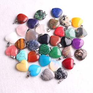 Vente en gros de pendentifs en forme de cœur en cristal mélange de qualité supérieure pendentifs en forme de cœur en pierre d'agate au prix de gros Acheter auprès de AAHIL CRYSTALS - Product Image 5