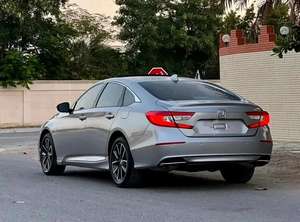 HONDA ACCORD (SPORT SE) 2022 192 CV con Trasmissione Automatica - Product Image 4