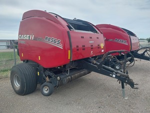 ซื้อเครื่องอัดฟางกลม Case IH RB565 คุณภาพสูง ปี 2021 สำหรับอัดฟางหญ้าแห้งและฟางข้าว ราคาถูก มีจำหน่ายแล้ว - Product Image 1