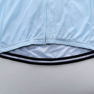 Vente en gros Super Léger Respirant Séchage Rapide Hommes Cyclisme Jersey Ensembles Cycle De Route Costumes Hommes Uniformes Personnalisés - Product Image 3