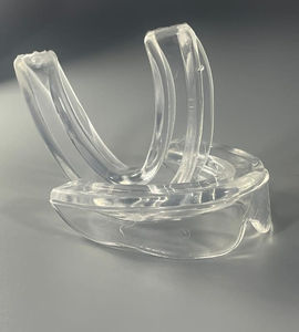 Protector Dental Transparente para Boxeo, Fútbol, MMA, Baloncesto, Protector Bucal Cómodo con Logotipo Personalizado - Product Image 1