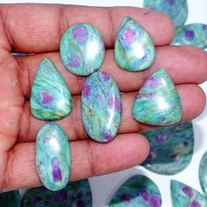 Beau rubis naturel en Fuchsite pierre précieuse en vrac Cabochon pierre précieuse forme de mélange en gros et pierre précieuse naturelle pour la fabrication de bijoux - Product Image 1