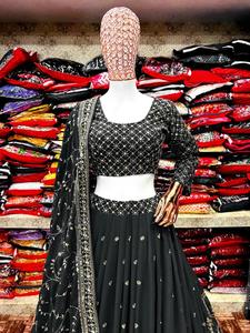 Vêtements indiens et pakistanais en Georgette avec tissu de soie miroir Lehenga Choli pour femmes, vente en gros - Product Image 4