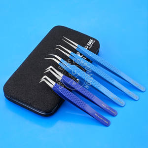 Pinzas para pestañas con punta de fibra con logotipo personalizado, pinzas para pestañas, pinzas de aislamiento curvas y rectas, herramienta ligera con punta en ángulo de 90 grados - Product Image 5