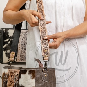 Stylish Women's Tote Bag New Real Hand Tooled Genuine Leather with Elegant Vintage Style <b>Concealed</b> Carry Tassel Detail - Product Image 5