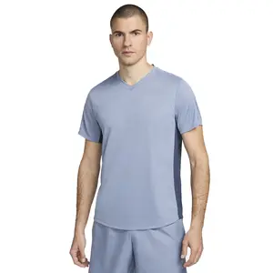 최신 OEM 디자인 남성 통기성 V 넥 스포츠 테니스 티셔츠 남자 100% 면 티셔츠 빈 방수 스포츠 티셔츠