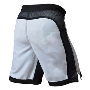 Vêtements d'entraînement modernes pour les athlètes actifs Shorts de MMA favorisant la flexibilité et le mouvement facile - Product Image 5