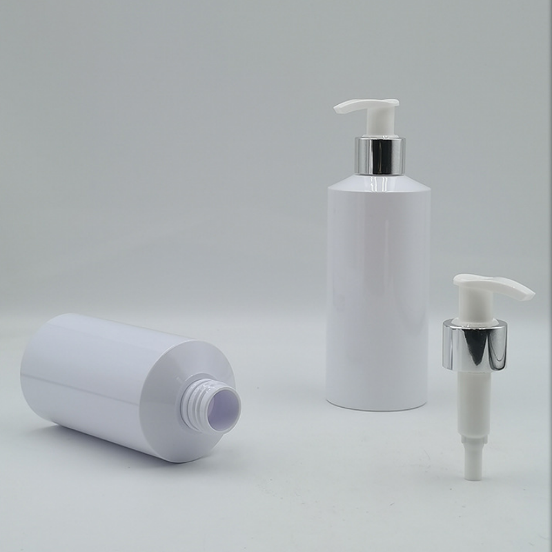 พอร์ซเลนสีขาว