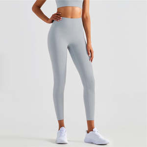 Vente en gros Leggings en tissu aligné pour femmes Tiktok Gym Fitness Pantalon de yoga de sport respirant taille haute avec lifting des fesses - Product Image 3