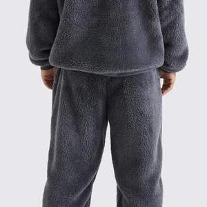 Customized Solid Winter Casual Waterproof Furry Sherpa Beige <b>Hoodie</b> Pocket Design Factory Made Latest Design Embossed Teddy - Product Image 5