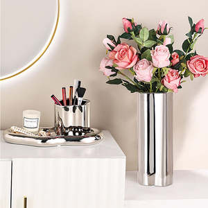 Florero Cilíndrico de Metal con Acabado de Espejo, Decoración de Mesa para Interiores del Hogar, Centro de Mesa para Arreglos Florales, Estilo Moderno Premium - Product Image 3