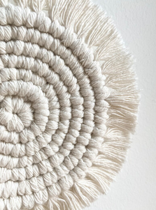 Posavasos de macramé redondos o en forma de caracol, cuerda de algodón natural de Glowin Fashion - Product Image 3