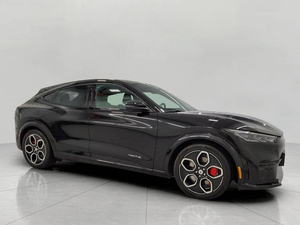 Ford Mustang Mach-E GT 2022 Usado - Listo para Enviar - Product Image 4