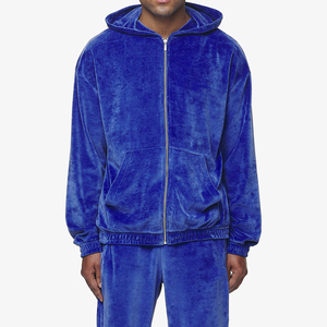 Venta al por mayor chándal de terciopelo para hombre ligero totalmente personalizado antiarrugas chándal de terciopelo para hombre con material duradero - Product Image 5