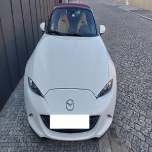 MAZDA MX-5 2019 d'occasion, conduite à gauche/droite - Product Image 1