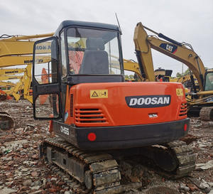 รถขุดขนาดเล็ก Doosan DH55-9C 5.5 ตัน แบบตีนตะขาบ พร้อมเครื่องยนต์ Kubota สำหรับงานก่อสร้างและจัดสวน ขายส่งจากโรงงาน - Product Image 3