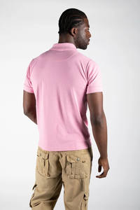 Camisetas de tela suave y transpirable construidas para hombres modernos que valoran la moda discreta y la funcionalidad diaria de larga duración - Product Image 4