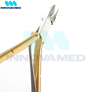 ที่ตัดหนังกำพร้าสแตนเลสอย่างดี โค้งมน ปลายแหลม สีทอง ปากกว้าง ใช้งานง่าย ไม่ลื่น เหมาะสำหรับร้านทำเล็บและใช้ในบ้าน - Product Image 4