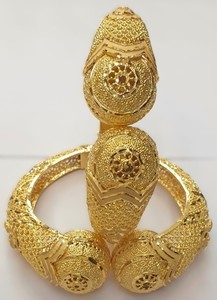 Großhandel Angebot Neue Kollektionen Klassische Designs 24KT Vergoldete Zwei-Gramm-Armreifen 2-teiliges Set von SARA - Product Image 5