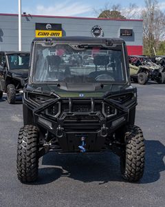 รถอเนกประสงค์ Polaris Ranger ไฟฟ้า ขับเคลื่อน 4 ล้อ สำหรับใช้งานออฟโรด ราคาประหยัด พร้อมห้องโดยสารลายพรางแบบปิด สำหรับการล่าสัตว์และใช้งานในฟาร์ม - Product Image 3