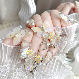 <span class=keywords><strong>Faux</strong></span> <span class=keywords><strong>ongles</strong></span> artificiels de luxe, <span class=keywords><strong>ongles</strong></span> artificiels jaunes avec charme de papillon et de fleur, faits à la main, à presser pour la <span class=keywords><strong>mariée</strong></span> - Product Image 1