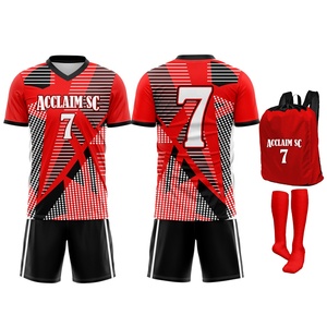 Ensemble de vêtements de football personnalisés de haute qualité, légers, 100% polyester, respirants, extensibles, manches courtes, taille élastique, col en V, sport - Product Image 5