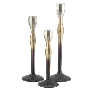 Belle décoration de mariage artisanale Ensemble de 3 bougeoirs vintage antiques en laiton Décoration intérieure - Product Image 4