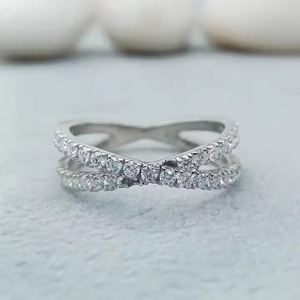 Custom Fancy Solitaire Compromiso Boda Anillo de diamantes 18K Oro, Plata Moissanite Corazón Satisfacción Regalos para el aniversario - Product Image 1