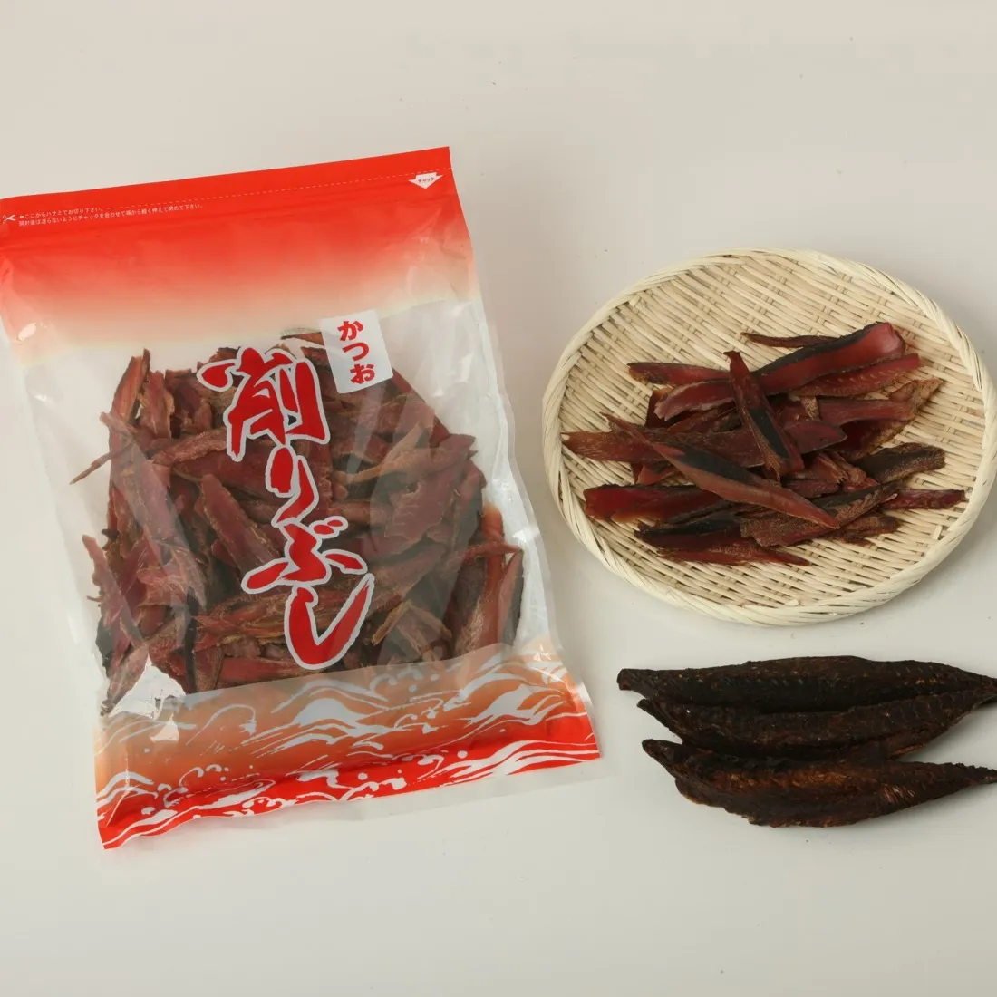 Cibo per animali ok giapponese di buona qualità importato bonito essiccato buono per zuppa giapponese e senza additivi e buono per