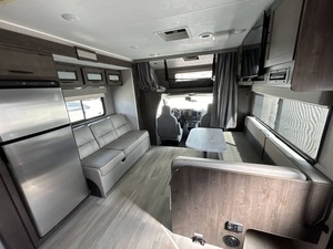 Vendedor Verificado de C-o-a-c-h-m-e-n L-e-p-r-e-c-h-a-u-n 298-KB Usado del 2023, Listo para Viajar - Product Image 3