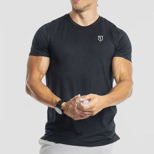 Camiseta de entrenamiento de gimnasia personalizada Muscle Fit para hombre, 100% poliéster, secado rápido, verano, manga corta, talla grande, Impresión de logotipo de sublimación en blanco - Product Image 2