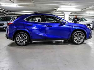 USADO LHD/RHD 2024 LEXUS UX - Product Image 3