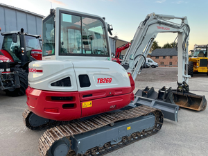 รถขุด Takeuchi TB260 ขนาด 6 ตัน รถขุดขนาดเล็ก 5735 กก. รถขุดตีนตะขาบขนาดกะทัดรัด 48 แรงม้า เครื่องยนต์ดีเซล ระบบไฮดรอลิก ราคาถูก - Product Image 5
