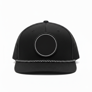 Gorra de Golf Personalizada OEM/ODM de Poliéster con Cordón Trenzado, Perforaciones Cortadas con Láser, Parche de PVC Redondo con Logotipo Privado - Product Image 1
