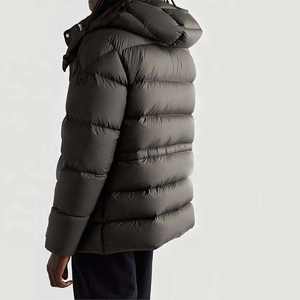 Vestes à bulles pour hommes de qualité supérieure OEM, couleur vert foncé, tissu 100% polyester, rembourrage en coton, style à capuche avec fermeture éclair, vestes matelassées - Product Image 3