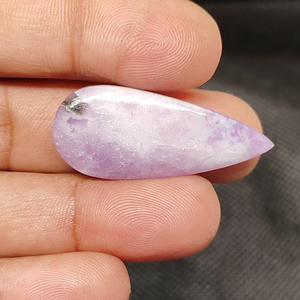 พลอยลาพิโดไลต์ทรงหลังเบี้ย ขัดเงาธรรมชาติ สีฟ้า คุณภาพสูง ขนาดคละ 5-8 มม. สำหรับทำเครื่องประดับ พลอยหลวม - Product Image 5