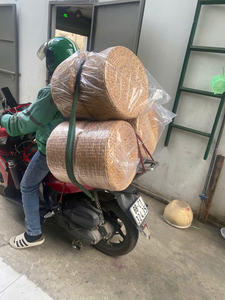 Cojín de Piso Hecho a Mano con Jacinto de Agua, Otomana de Jacinto Trenzado, Forma Redonda - Product Image 2