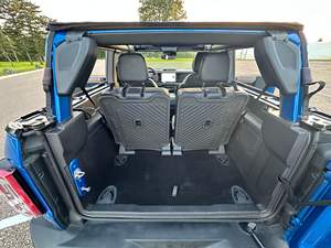 Bronco Wildtrak 2022 ~12,000 Millas, EcoBoost V6, 4WD, Paquete Sasquatch, Mayormente sin Modificaciones - Product Image 5