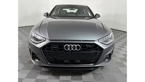 Audi A4 S line Premium 45 TFSI quattro 2025, Seminuevo - Product Image 4