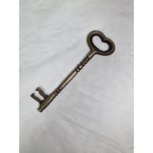 Ouvre-bouteille antique en forme de clé squelette avec cœur, ouvre-vin portable en métal pour restaurants et bars - Product Image 4